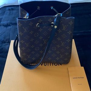 LOUIS VUITTON NÉONOÉ MM